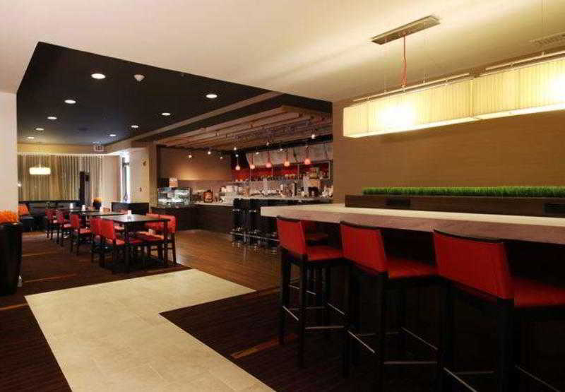 Courtyard By Marriott Jacksonville Airport/ Northeast Exterior foto